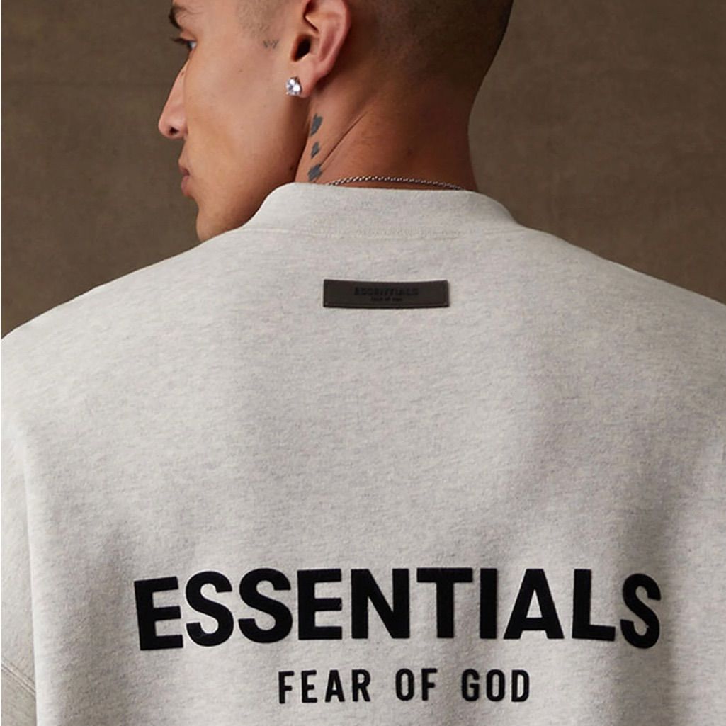 Fear of God Essentials Light Oatmeal - T-Shirt