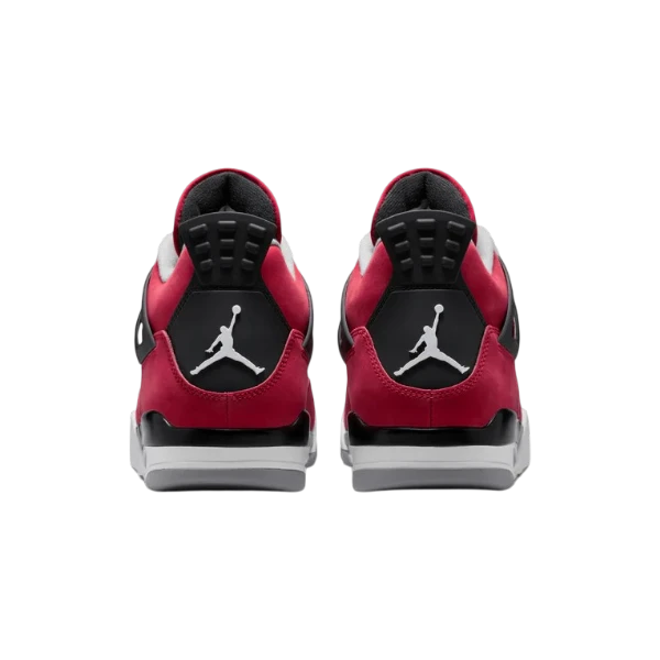 Air Jordan 4 Retro Toro Bravo 2026