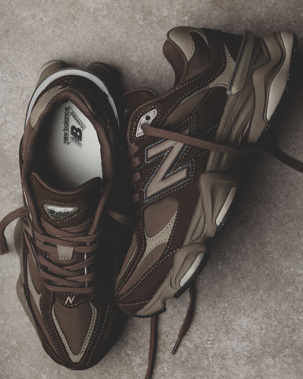 New Balance 9060 Mono Cortado