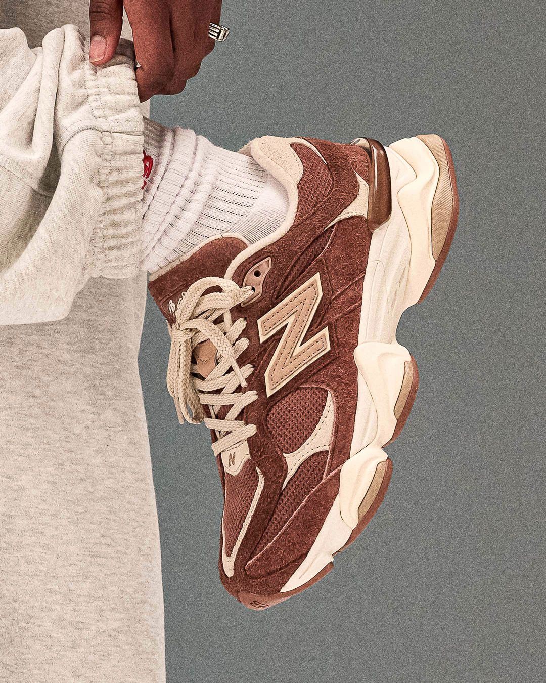 New Balance 9060 Rich Oak