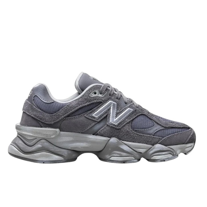 New Balance 9060 Magnet