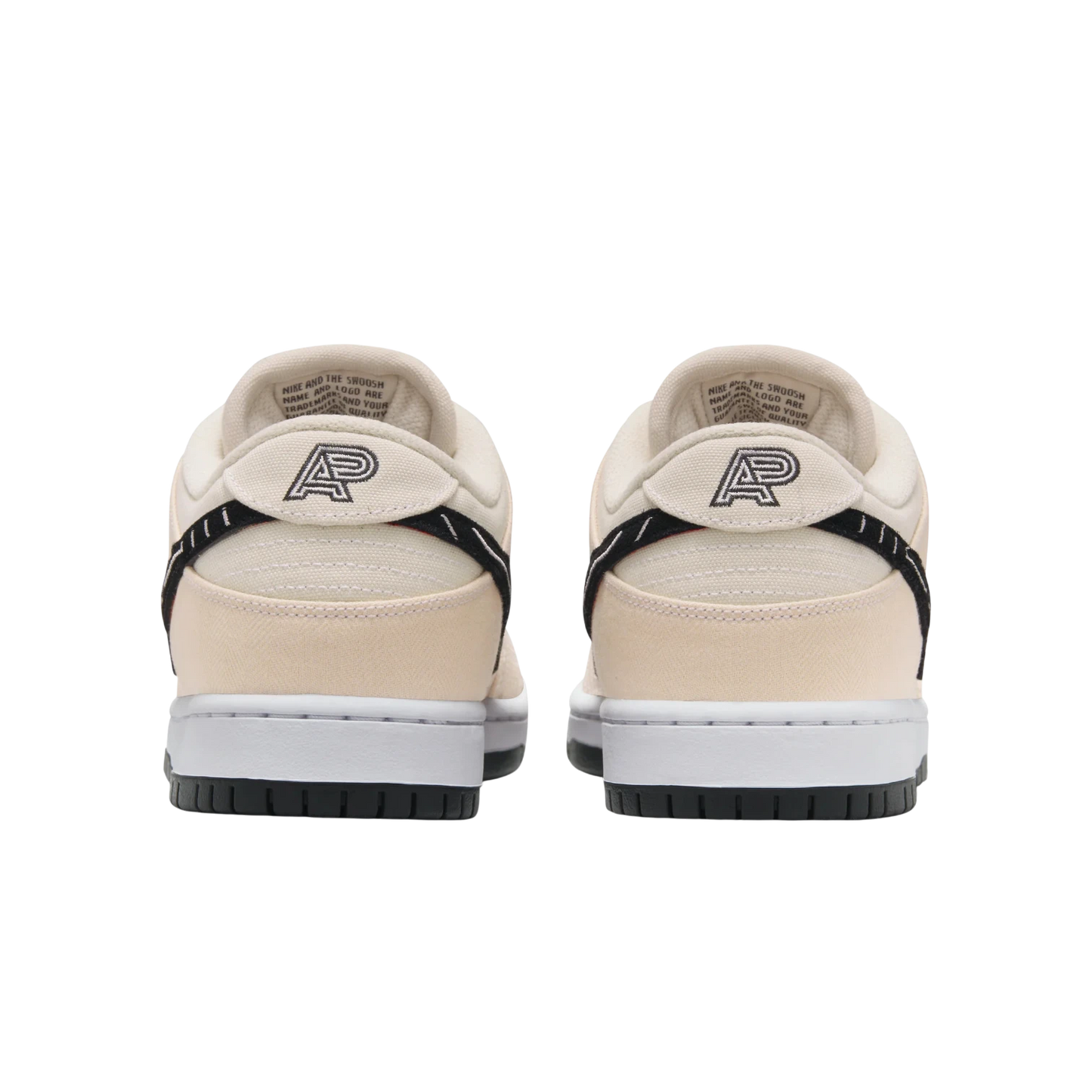 Nike Dunk Low SB Albino & Preto