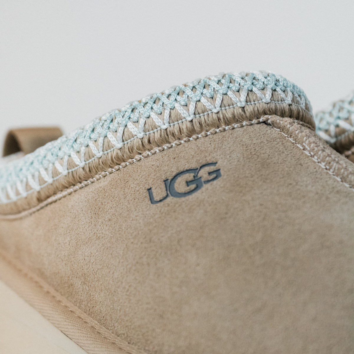 UGG Tazz Sand