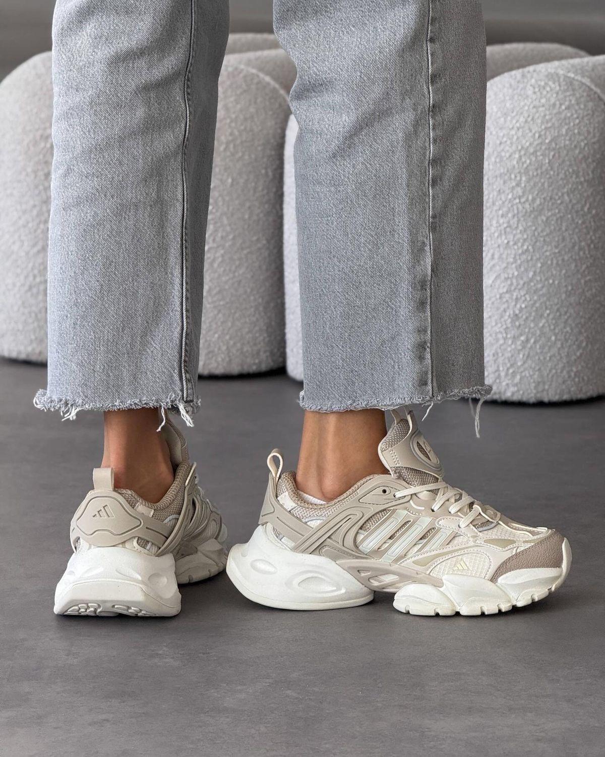 Adidas Vento XLG Deluxe Beige White