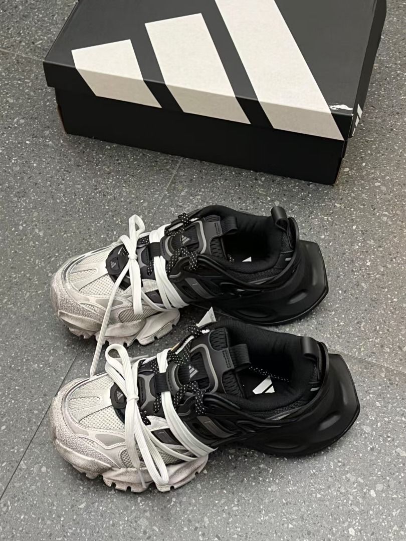 Adidas XLG Runner Deluxe White Black