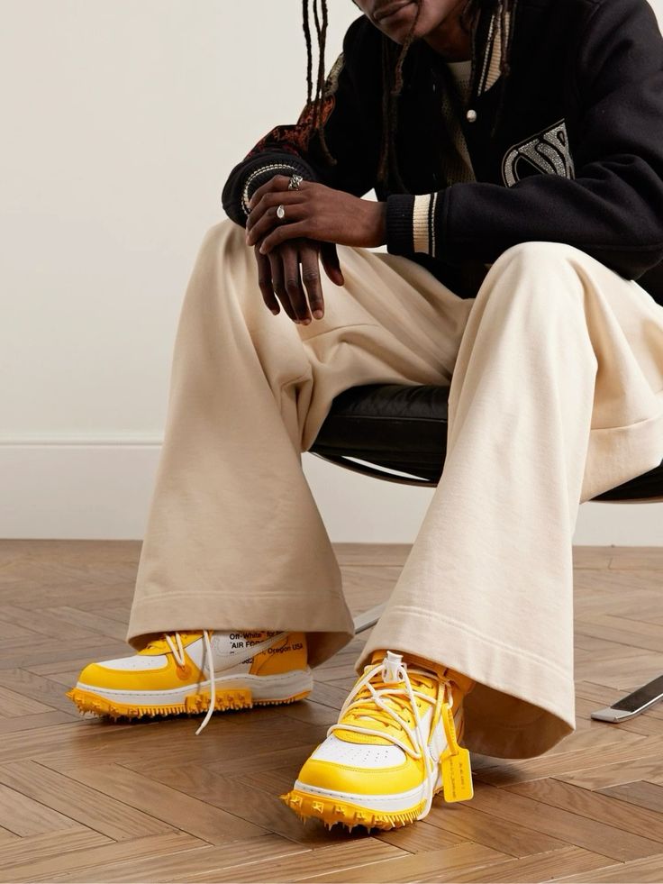 Nike Air Force 1 Mid Off-White Varsity Maize