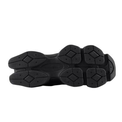 New Balance 9060 Triple Black