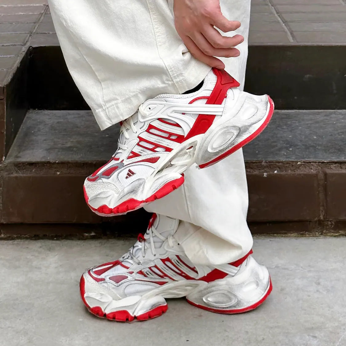 Adidas XLG Deluxe White Red