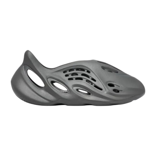 Yeezy Foam RNR Carbon